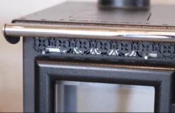 EEK A - Kleiner Dreischeiben-Kaminofen 304-3D Mit Herdplatte - 7,23 KW -Napoleon Geschaft 21122211222